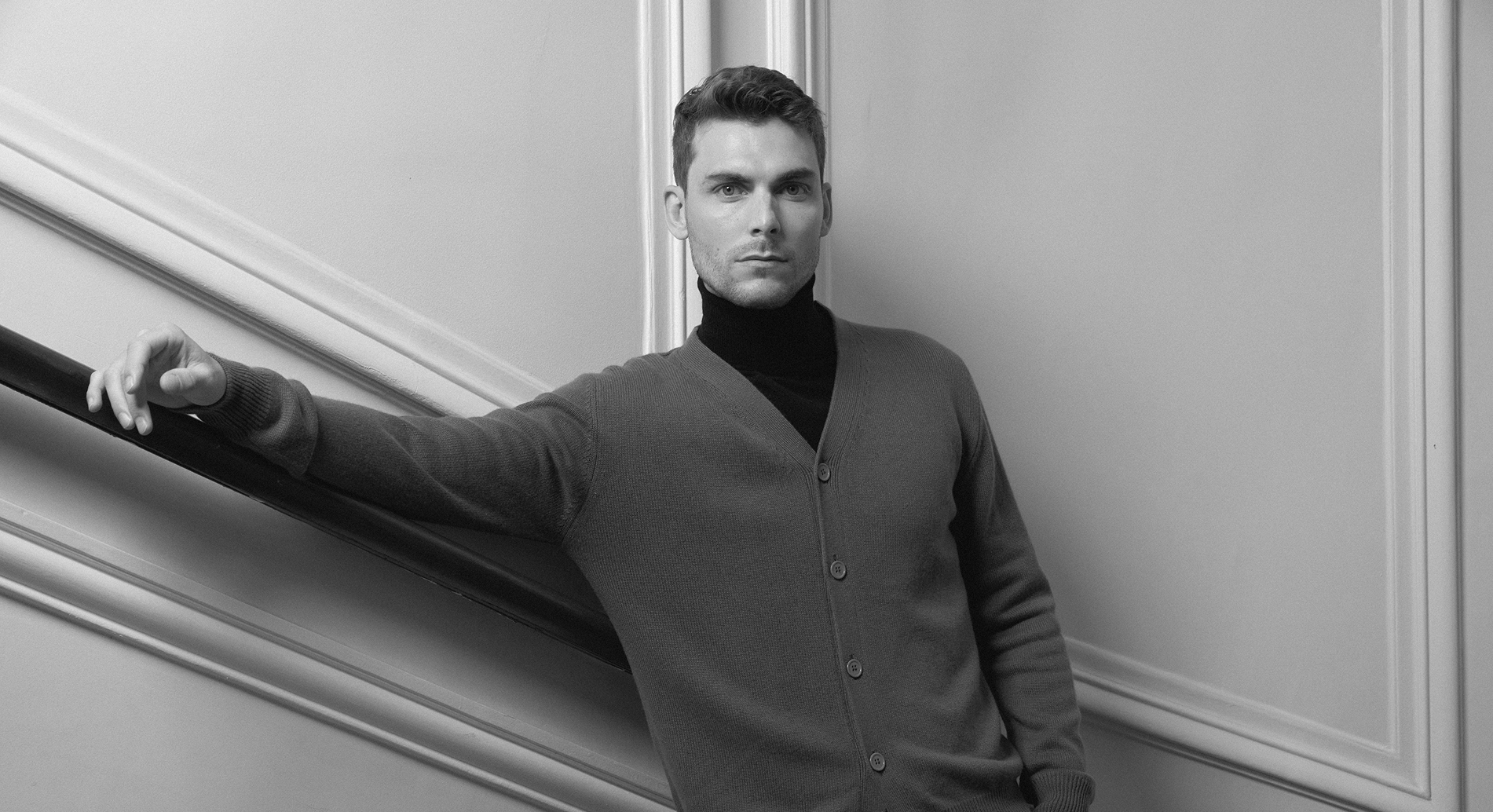 -10% on all waistcoats and cardigans