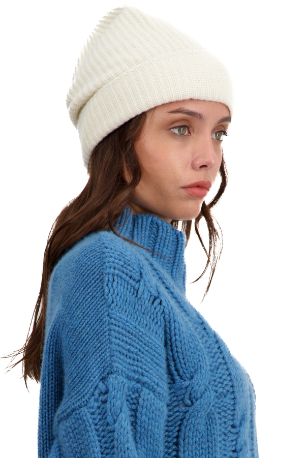 Cashmere accessories beanie terra natural ecru 26 x 24 cm