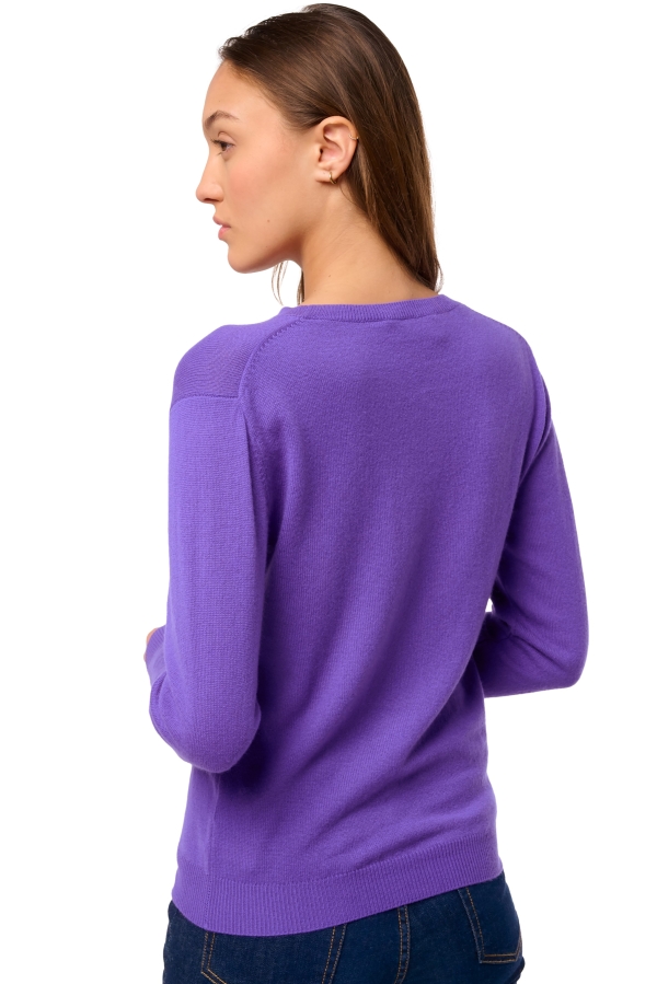 Cashmere ladies round necks thalia first regent m