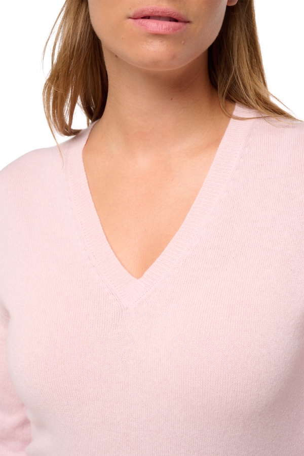 Cashmere ladies v necks tessa first pale blossom l