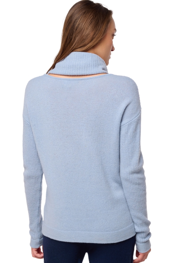 Yak ladies roll neck zenica sky blue s